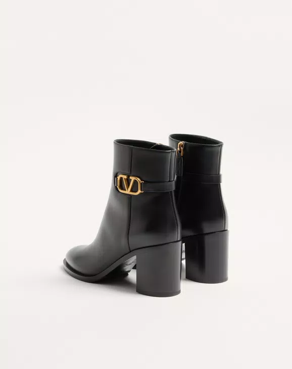 Valentino Vlogo Signature Calfskin Ankle Boot 75Mm - Image 4